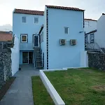 Largo Bispo Boutique Hostel Horta (Azores)