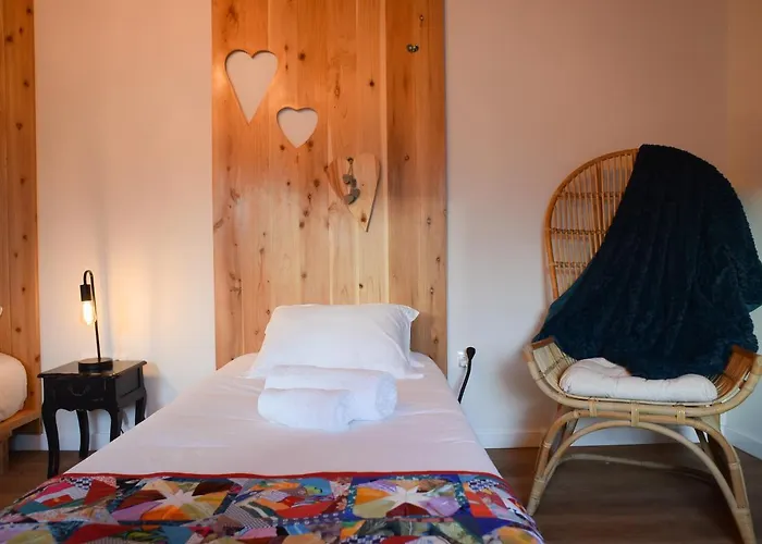 Largo Bispo Boutique * Орта