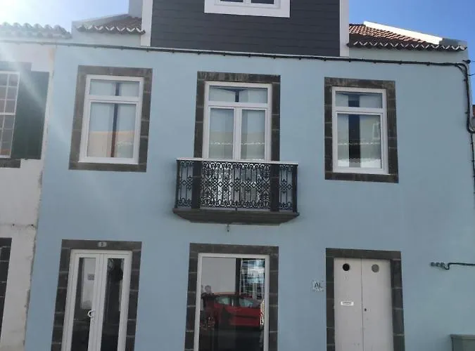 Largo Bispo Boutique Albergue Horta (Azores)