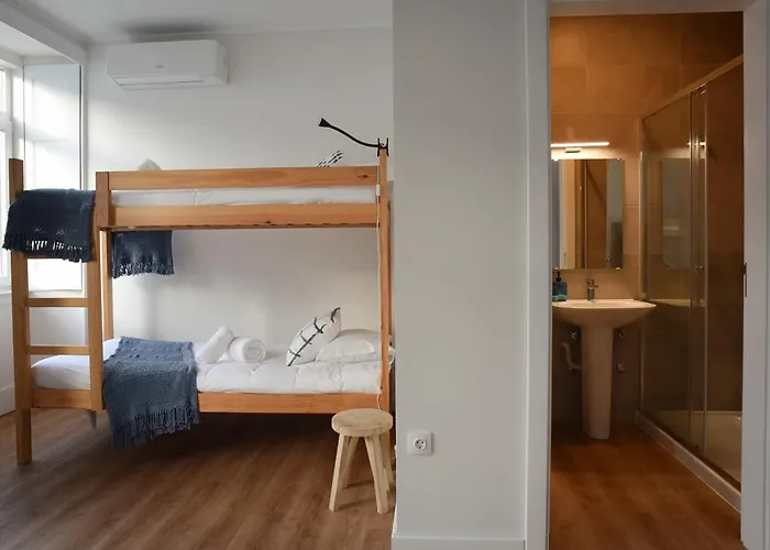 Largo Bispo Boutique *